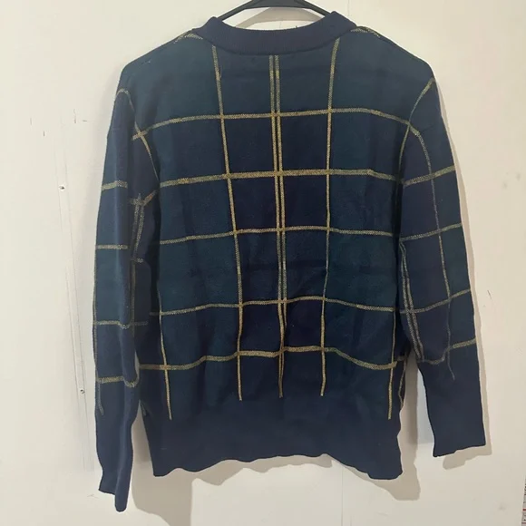 Tahari Medium Navy Green Plaid Oversized Crystal Button Up Cardigan - Picture 6 of 6